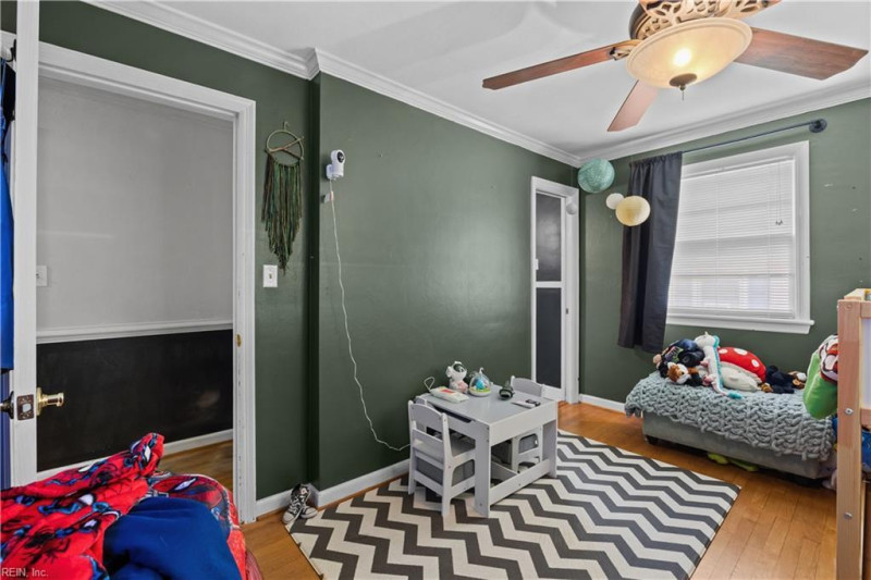 Photo 9 of 23 residential for sale in Newport News virginia