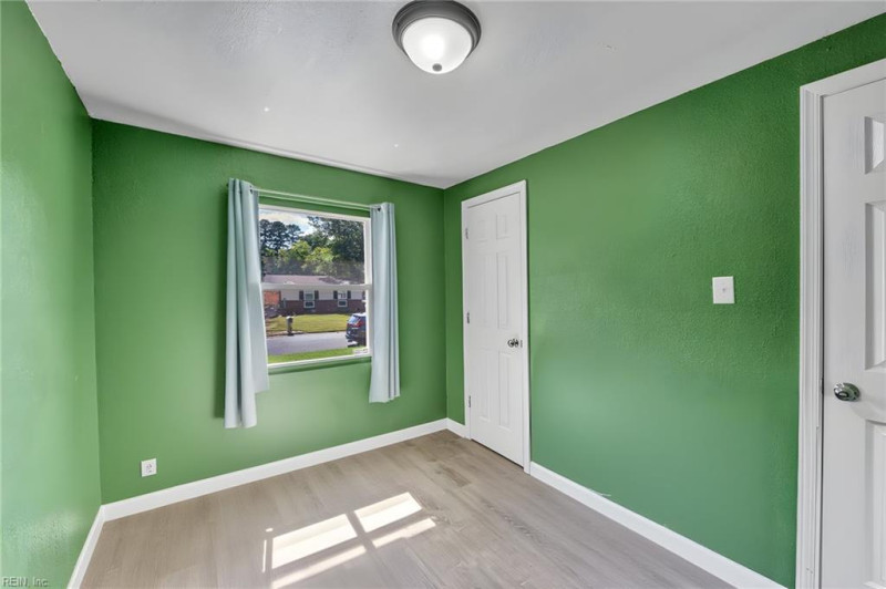 Photo 29 of 45 residential for sale in Suffolk virginia