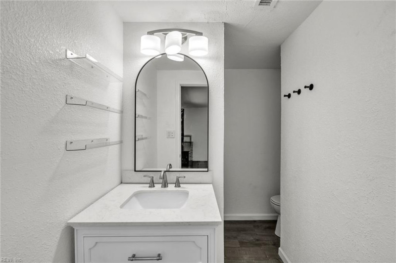 Photo 36 of 45 residential for sale in Suffolk virginia