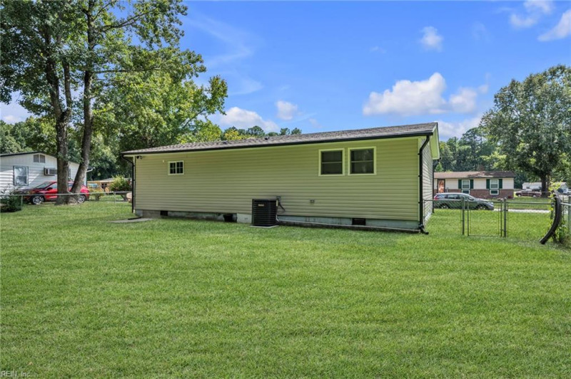 Photo 43 of 45 residential for sale in Suffolk virginia