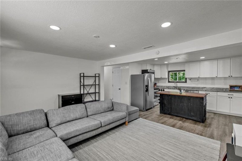 Photo 8 of 45 residential for sale in Suffolk virginia