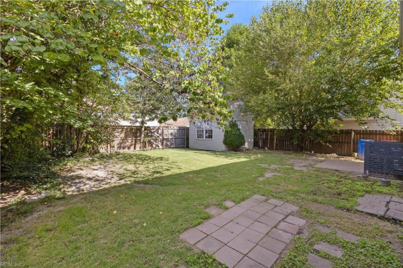 Photo 27 of 42 residential for sale in Chesapeake virginia Photo 27 of 42 residential for sale in Chesapeake virginia