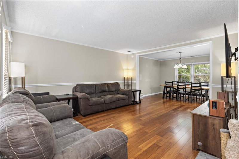 Photo 5 of 42 residential for sale in Chesapeake virginia Photo 5 of 42 residential for sale in Chesapeake virginia