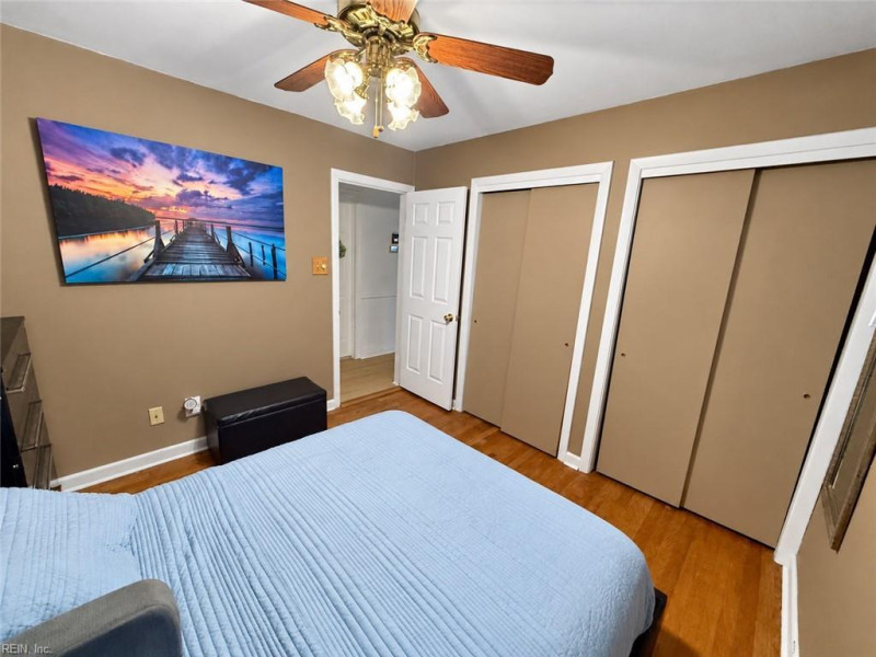 Photo 23 of 37 residential for sale in Chesapeake virginia Photo 23 of 37 residential for sale in Chesapeake virginia