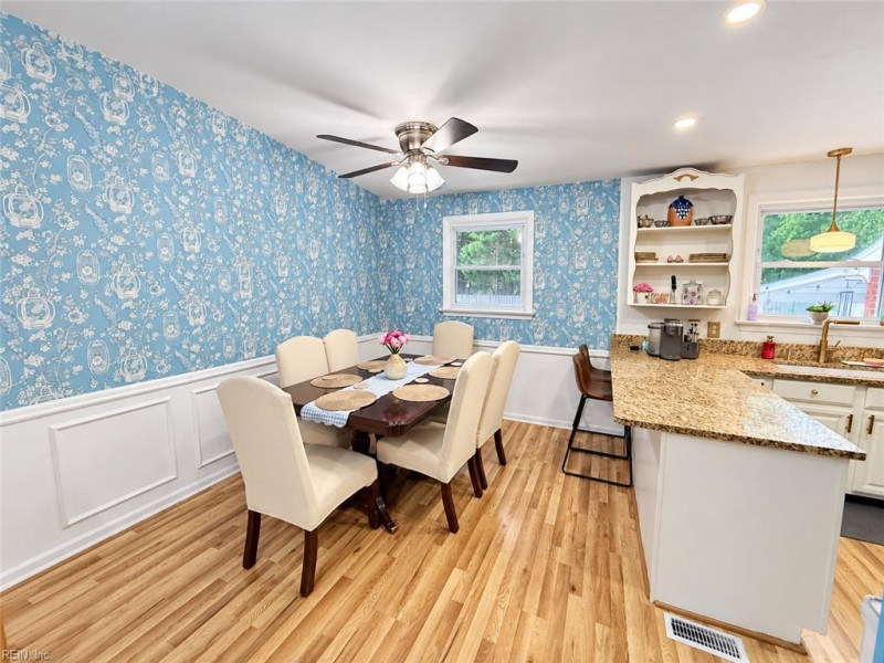 Photo 8 of 37 residential for sale in Chesapeake virginia Photo 8 of 37 residential for sale in Chesapeake virginia