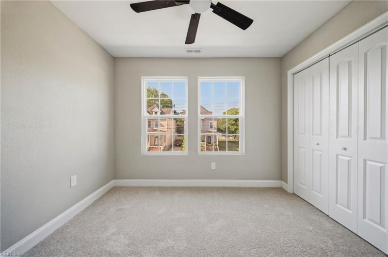 Photo 16 of 29 residential for sale in Norfolk virginia