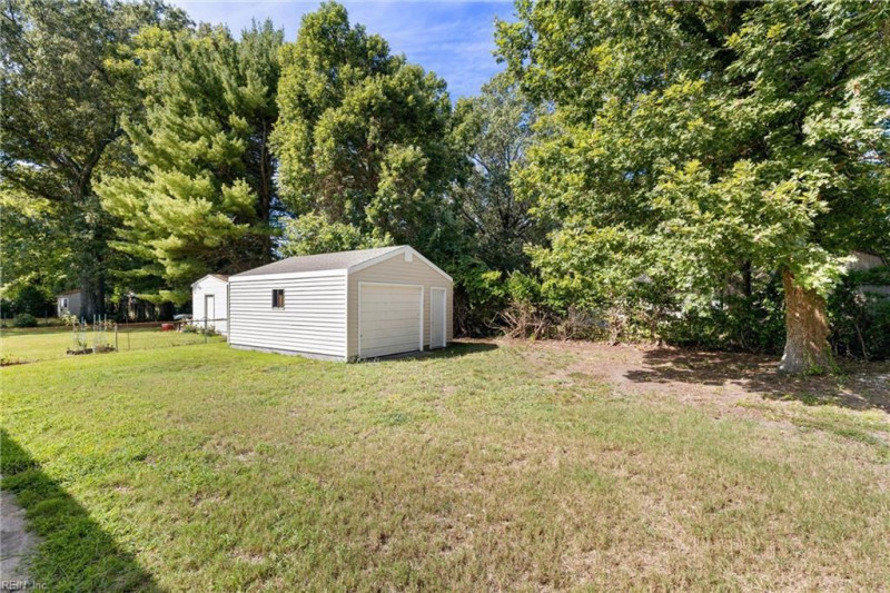 Photo 16 of 17 residential for sale in Virginia Beach virginia Photo 16 of 17 residential for sale in Virginia Beach virginia