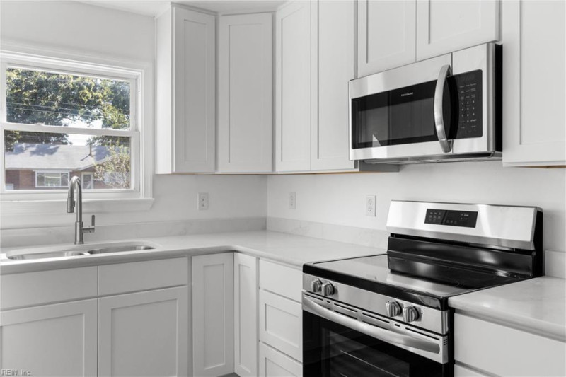 Photo 7 of 17 residential for sale in Virginia Beach virginia Photo 7 of 17 residential for sale in Virginia Beach virginia