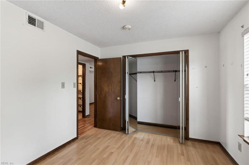 Photo 15 of 22 residential for sale in Newport News virginia