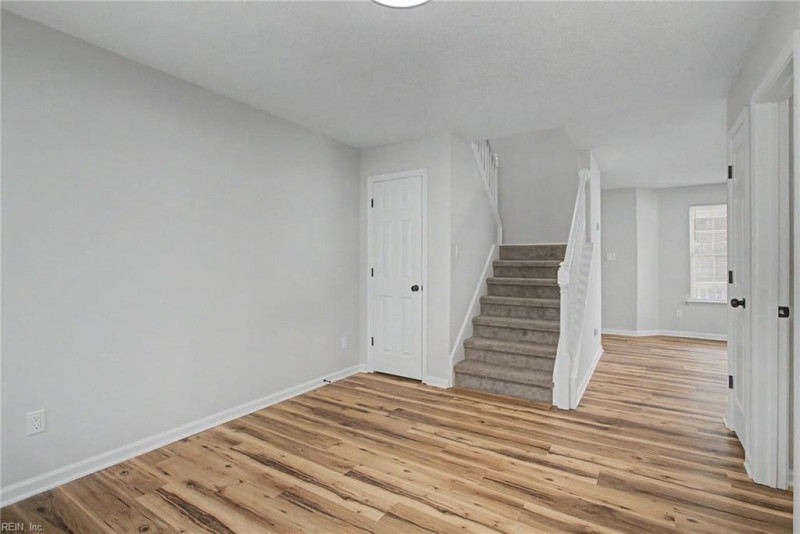 Photo 11 of 32 residential for sale in Norfolk virginia Photo 11 of 32 residential for sale in Norfolk virginia