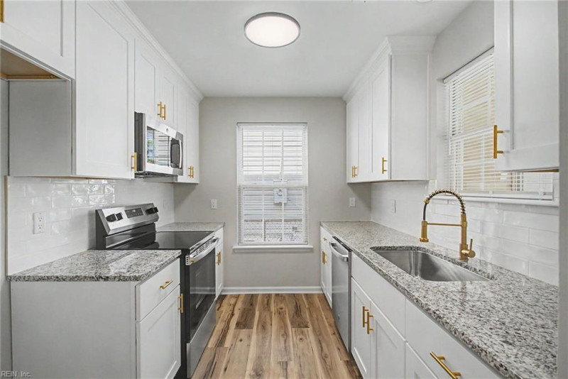 Photo 17 of 32 residential for sale in Norfolk virginia Photo 17 of 32 residential for sale in Norfolk virginia