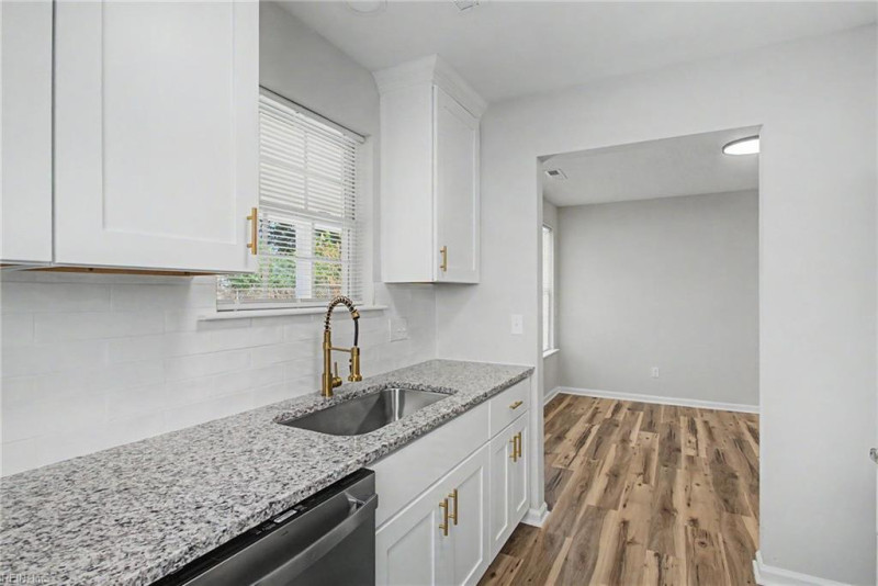 Photo 18 of 32 residential for sale in Norfolk virginia Photo 18 of 32 residential for sale in Norfolk virginia