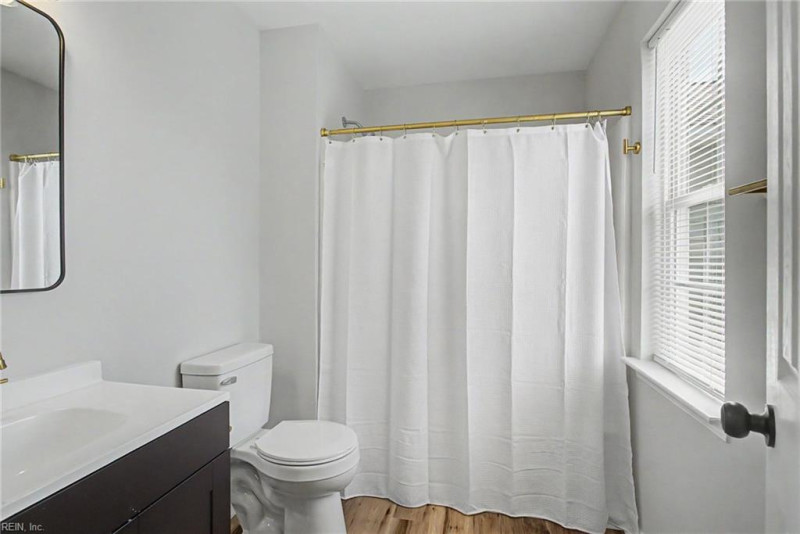 Photo 25 of 32 residential for sale in Norfolk virginia Photo 25 of 32 residential for sale in Norfolk virginia