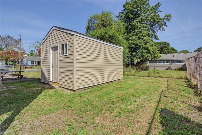 Photo 31 of 32 residential for sale in Norfolk virginia Photo 31 of 32 residential for sale in Norfolk virginia