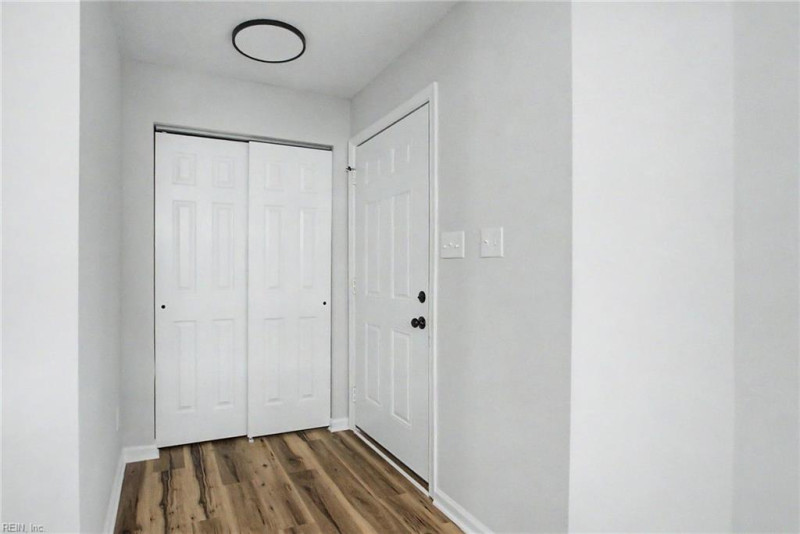 Photo 7 of 32 residential for sale in Norfolk virginia Photo 7 of 32 residential for sale in Norfolk virginia