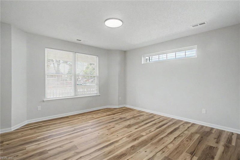 Photo 8 of 32 residential for sale in Norfolk virginia Photo 8 of 32 residential for sale in Norfolk virginia