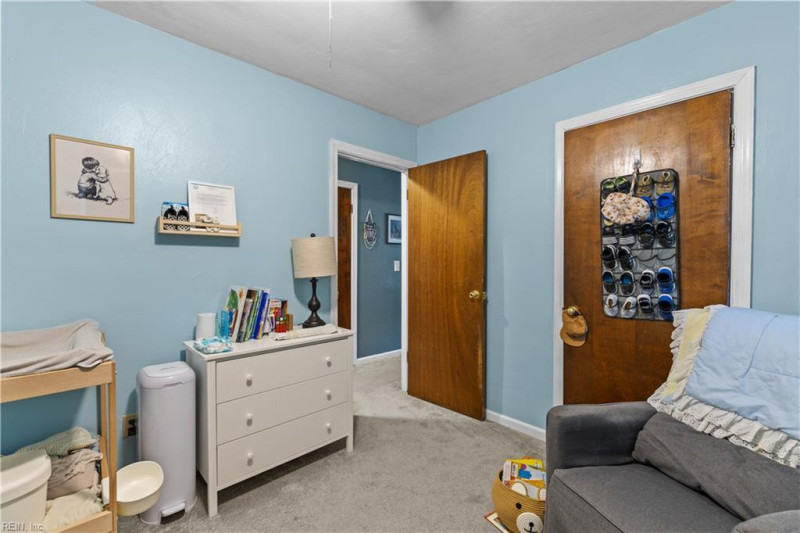 Photo 17 of 32 residential for sale in Chesapeake virginia Photo 17 of 32 residential for sale in Chesapeake virginia