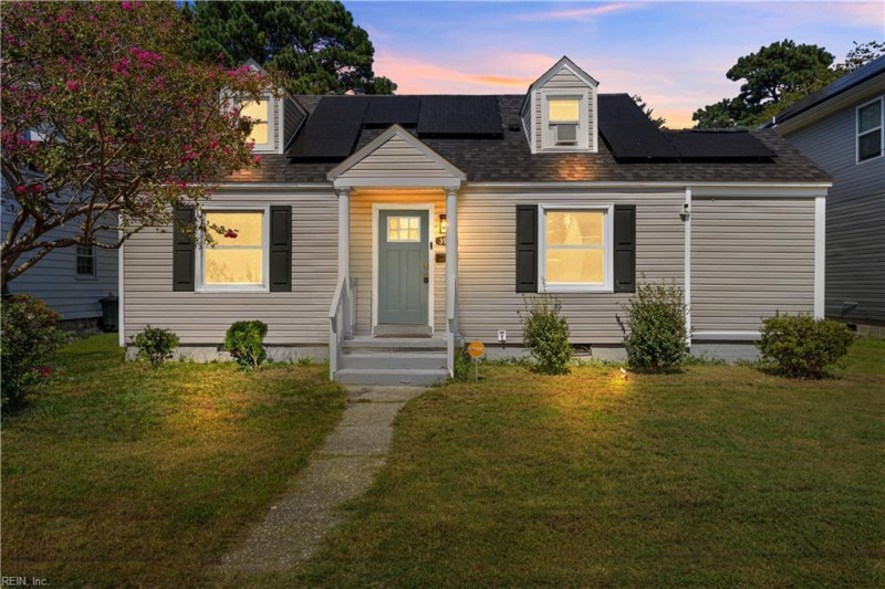 Photo 1 of 34 residential for sale in Norfolk virginia