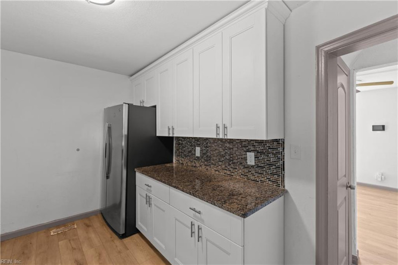 Photo 8 of 34 residential for sale in Norfolk virginia