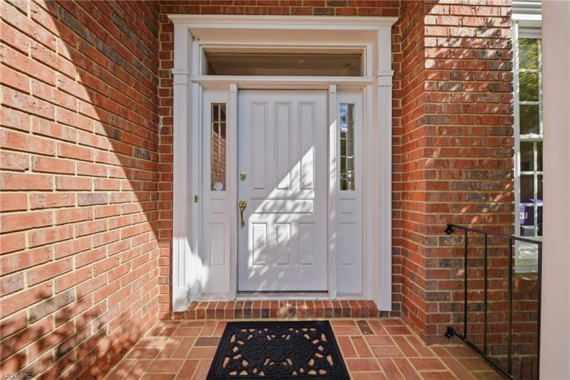 Photo 4 of 30 residential for sale in Chesapeake virginia Photo 4 of 30 residential for sale in Chesapeake virginia