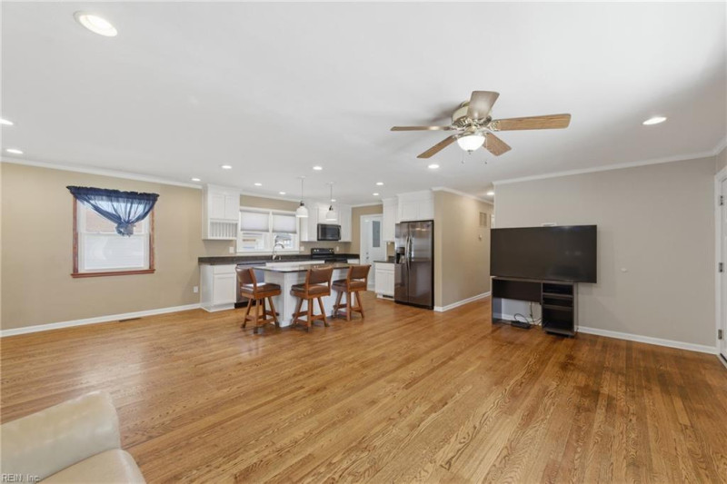 Photo 6 of 40 residential for sale in Newport News virginia Photo 6 of 40 residential for sale in Newport News virginia