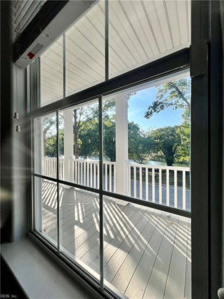 Photo 3 of 49 residential for sale in Portsmouth virginia