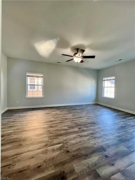 Photo 35 of 49 residential for sale in Portsmouth virginia
