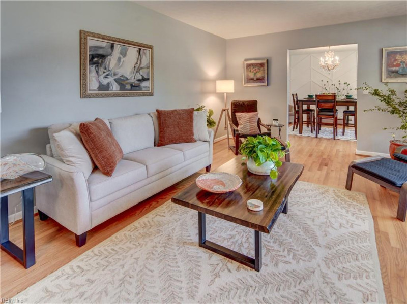 Photo 14 of 38 residential for sale in Norfolk virginia