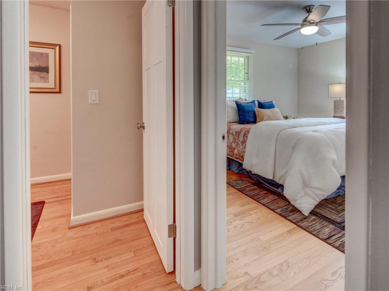 Photo 21 of 38 residential for sale in Norfolk virginia