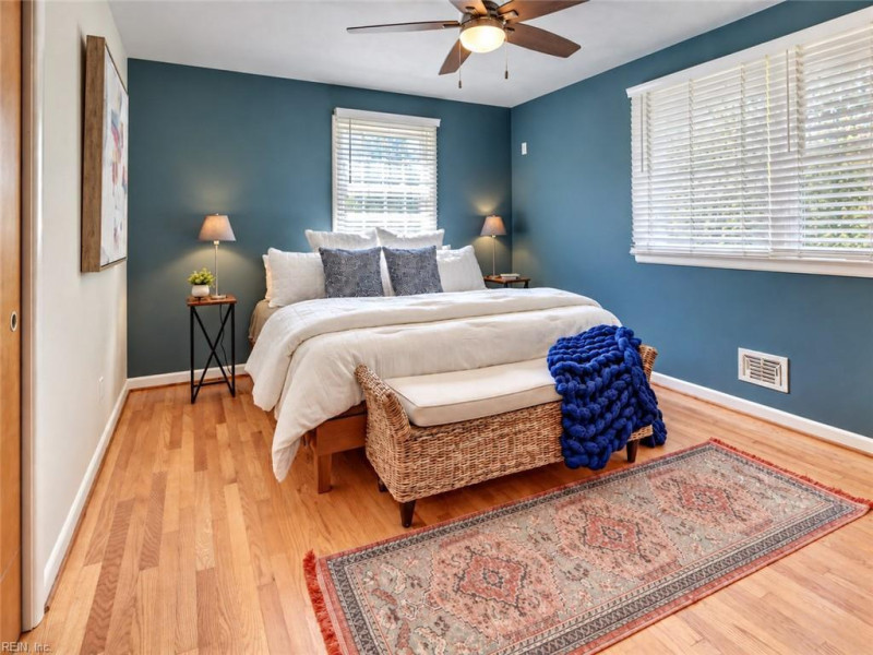 Photo 23 of 38 residential for sale in Norfolk virginia