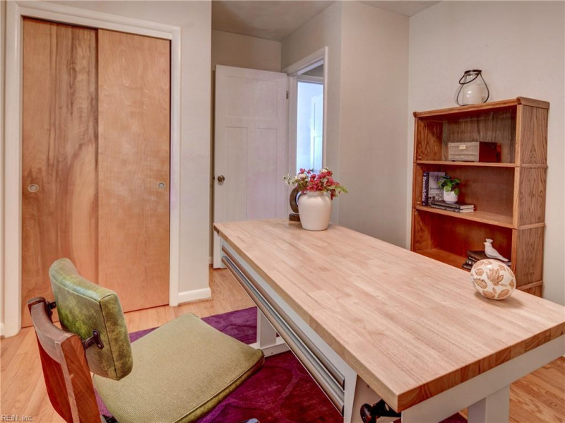 Photo 25 of 38 residential for sale in Norfolk virginia