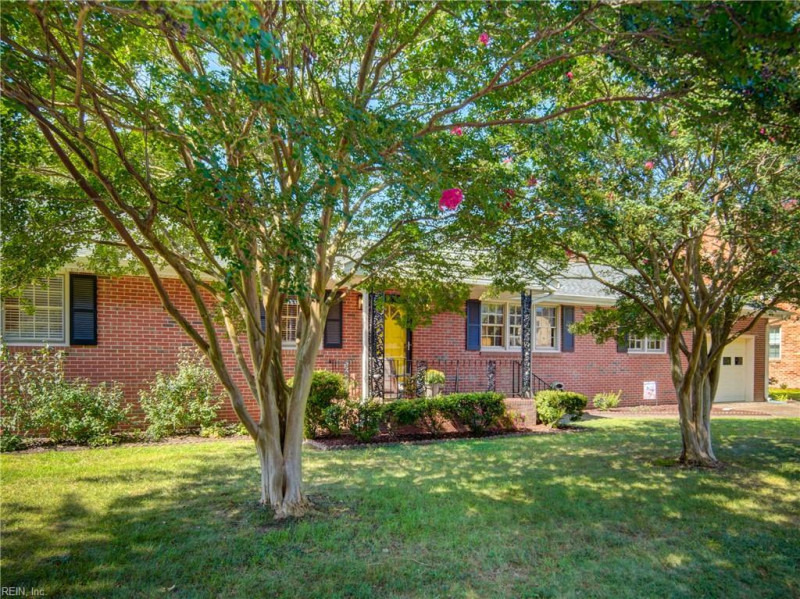 Photo 37 of 38 residential for sale in Norfolk virginia
