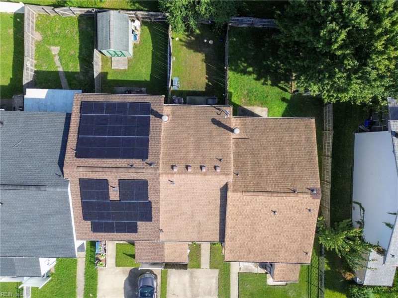 Photo 33 of 44 residential for sale in Portsmouth virginia