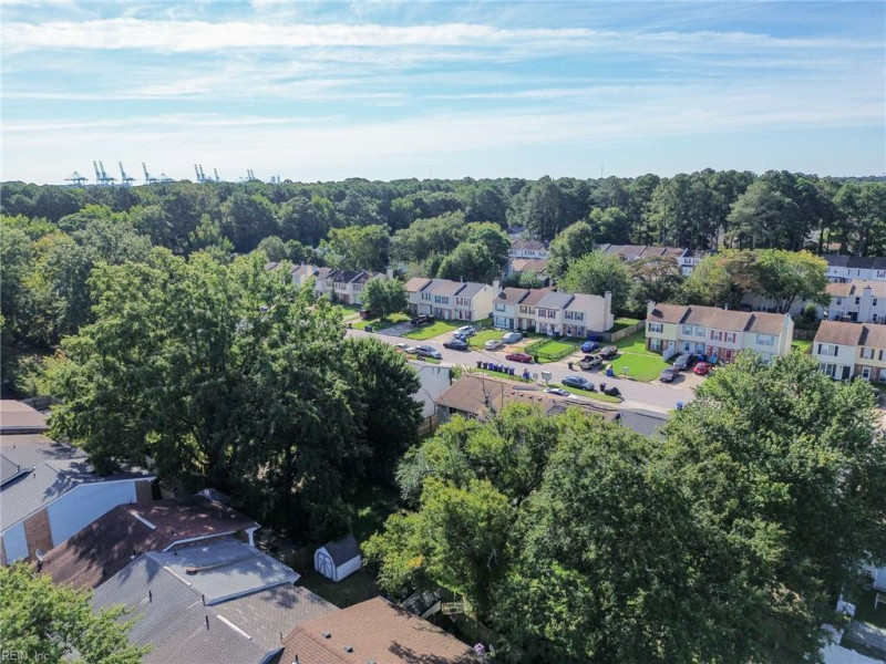 Photo 40 of 44 residential for sale in Portsmouth virginia