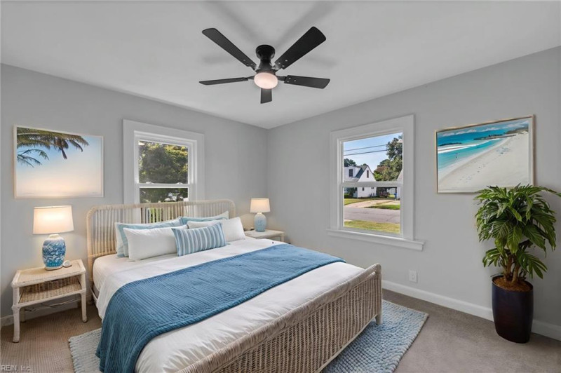Photo 13 of 19 residential for sale in Portsmouth virginia