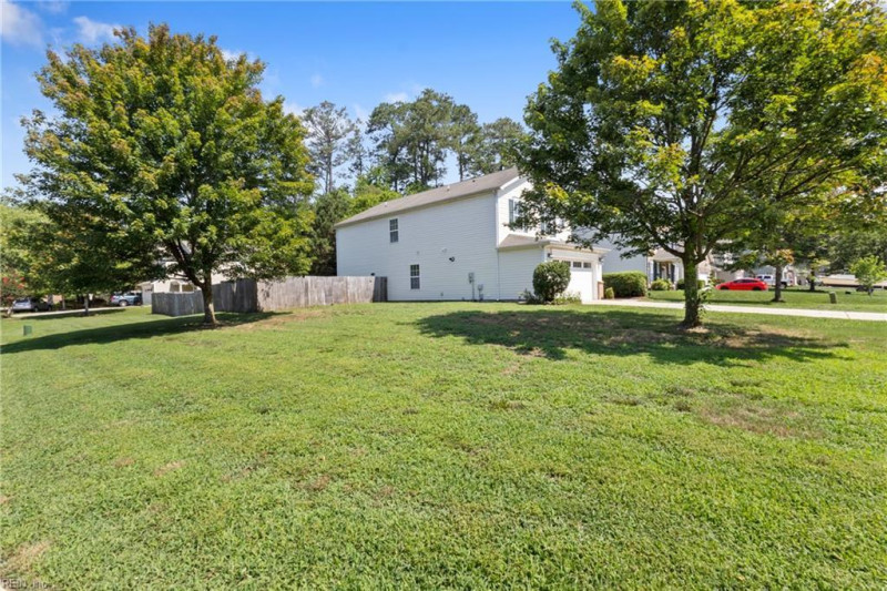 Photo 35 of 41 residential for sale in Gloucester County virginia Photo 35 of 41 residential for sale in Gloucester County virginia