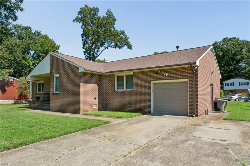 Photo 4 of 45 residential for sale in Hampton virginia Photo 4 of 45 residential for sale in Hampton virginia