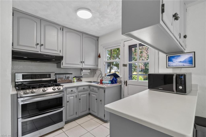 Photo 10 of 27 residential for sale in Norfolk virginia Photo 10 of 27 residential for sale in Norfolk virginia