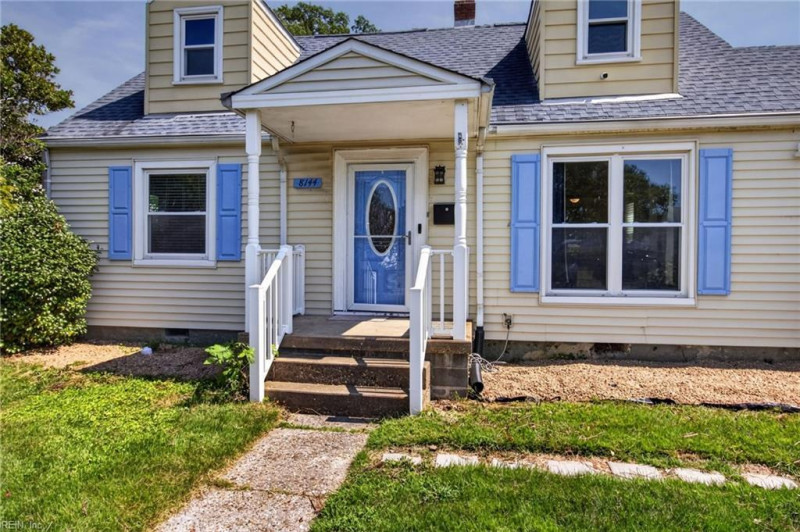 Photo 3 of 27 residential for sale in Norfolk virginia Photo 3 of 27 residential for sale in Norfolk virginia