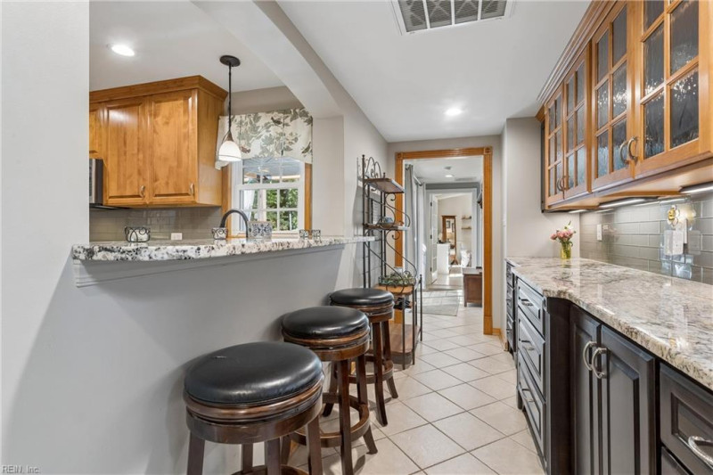 Photo 28 of 50 residential for sale in York County virginia