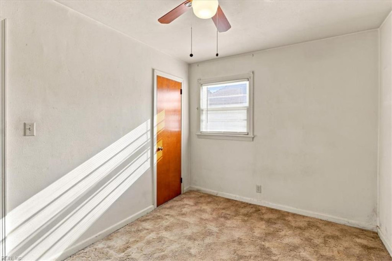 Photo 19 of 25 residential for sale in Norfolk virginia