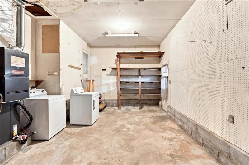 Photo 20 of 25 residential for sale in Norfolk virginia