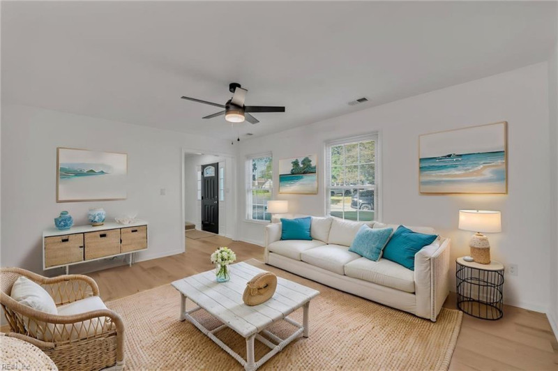 Photo 11 of 50 residential for sale in Virginia Beach virginia