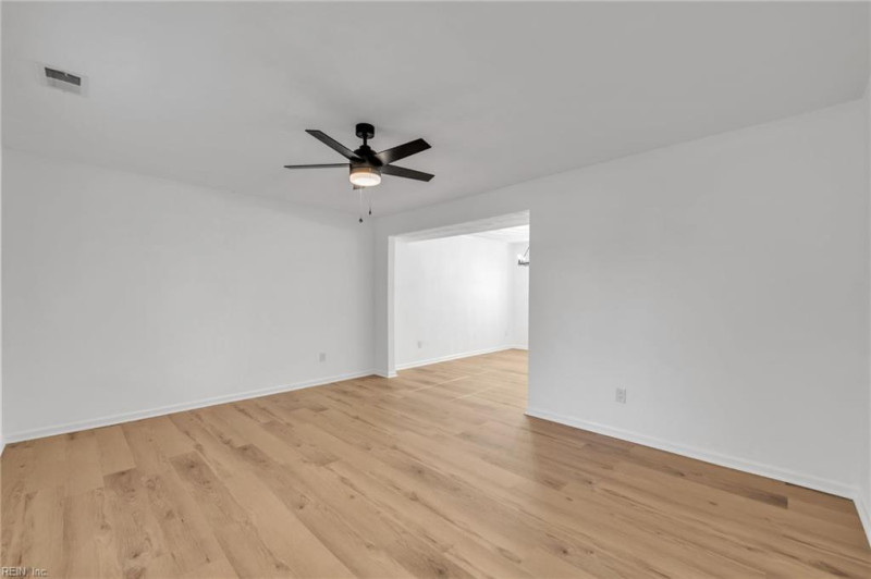 Photo 8 of 50 residential for sale in Virginia Beach virginia