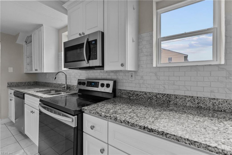 Photo 10 of 30 residential for sale in Norfolk virginia