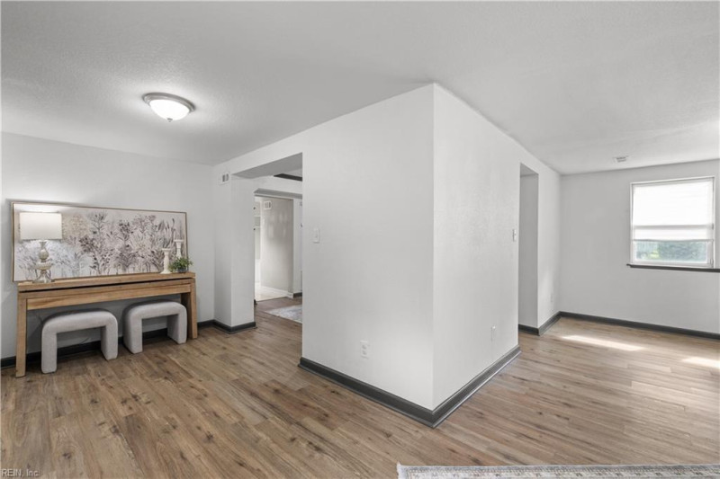 Photo 14 of 30 residential for sale in Norfolk virginia