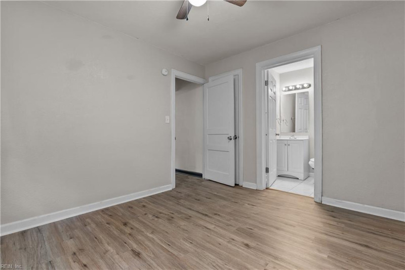 Photo 17 of 30 residential for sale in Norfolk virginia