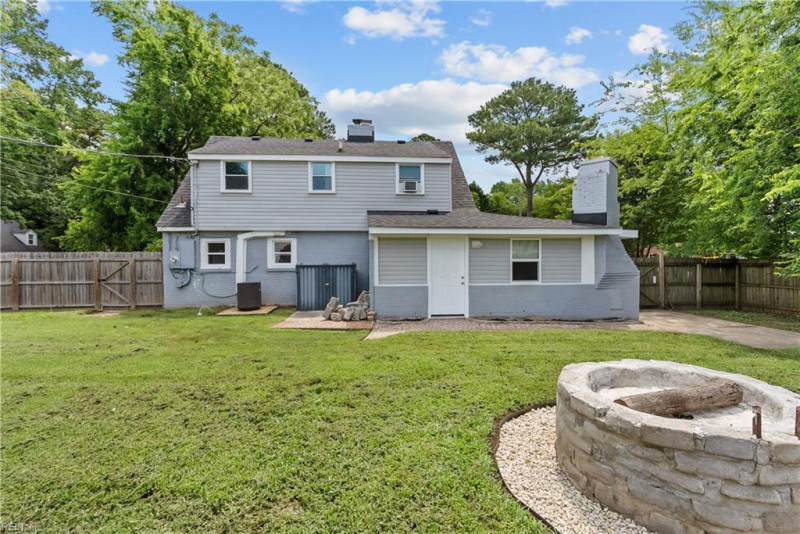 Photo 28 of 30 residential for sale in Norfolk virginia