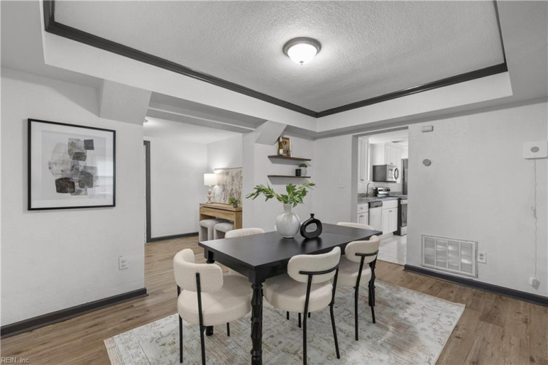 Photo 7 of 30 residential for sale in Norfolk virginia