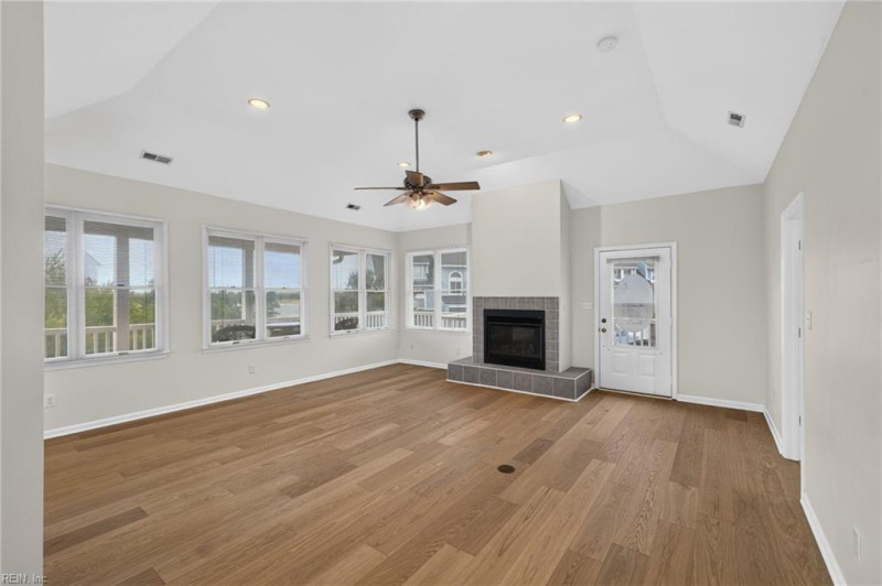 Photo 18 of 49 residential for sale in Norfolk virginia Photo 18 of 49 residential for sale in Norfolk virginia